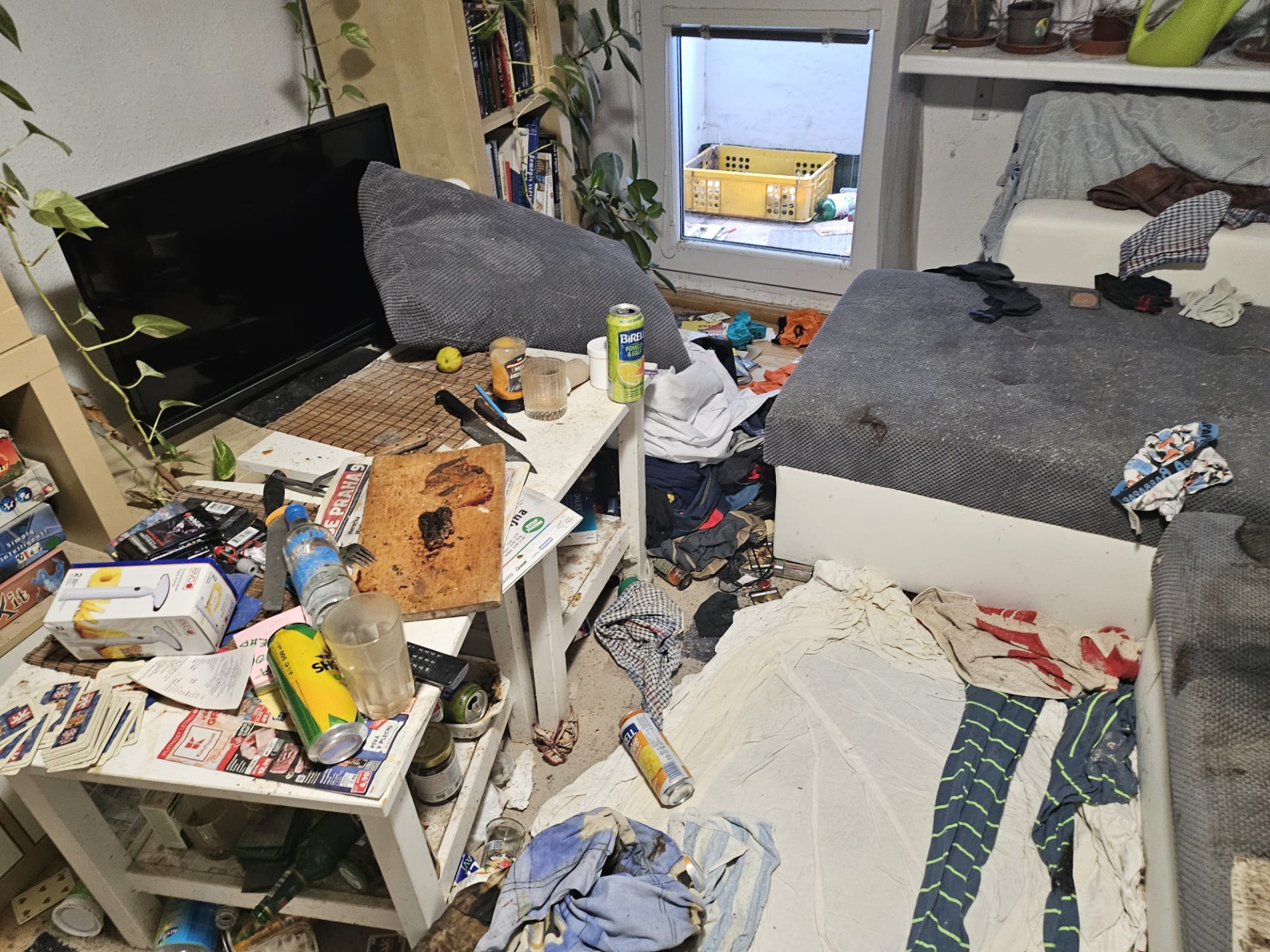 byt pred vyklizenim pozustalosti